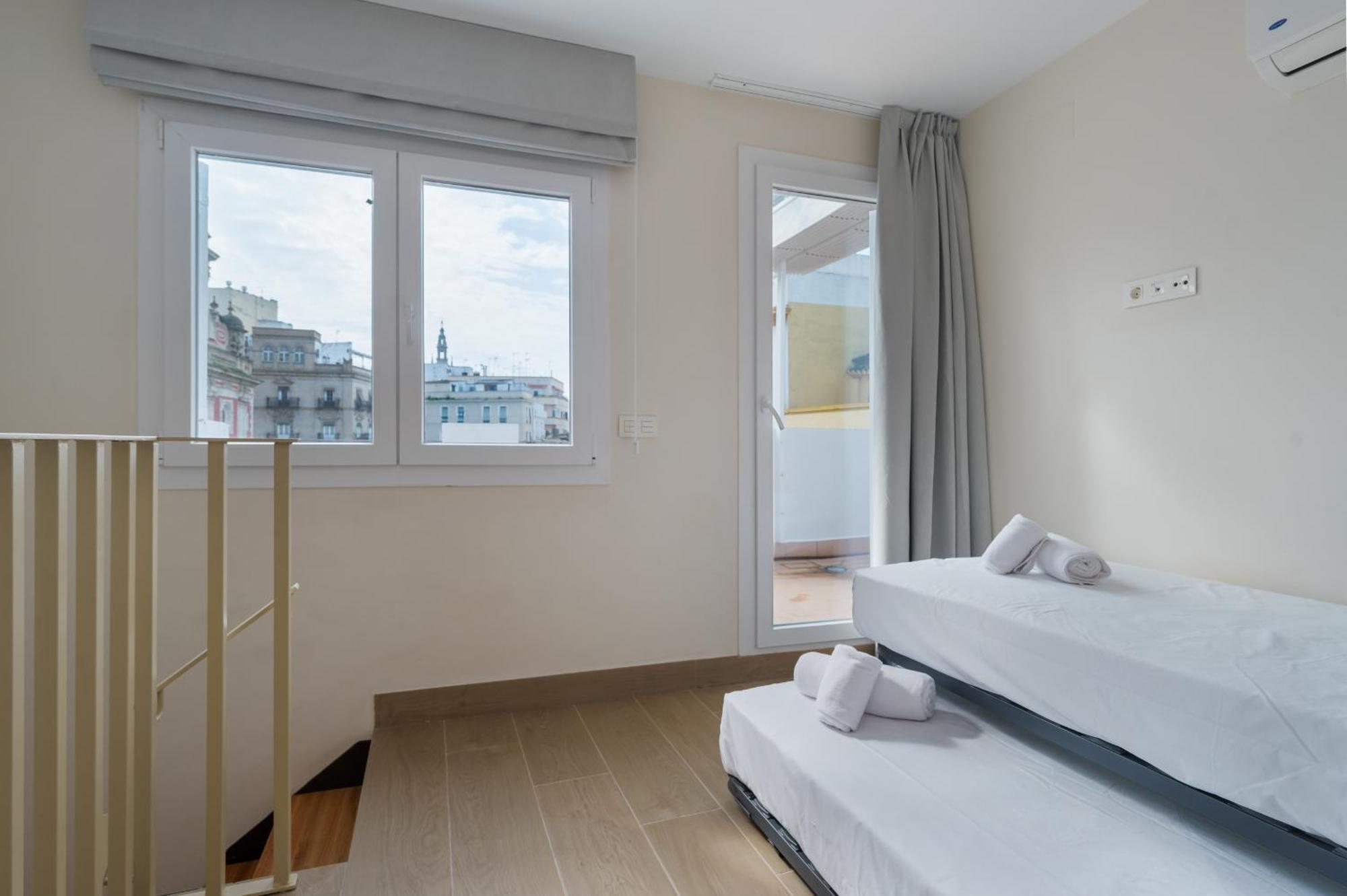 Apartamento Espectacular 2h 3b Con Terraza Plaza Del Salvador Sevilha